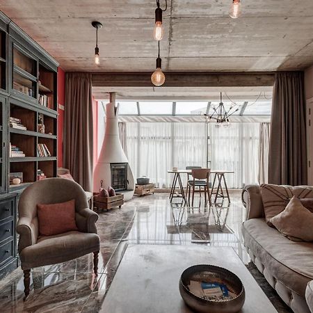 Talbot And Bons Deluxe Studio Flat Gudja Exteriör bild